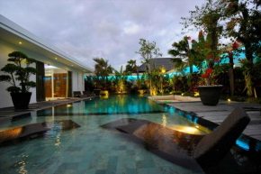 Отель Villa Cantik  Kuta